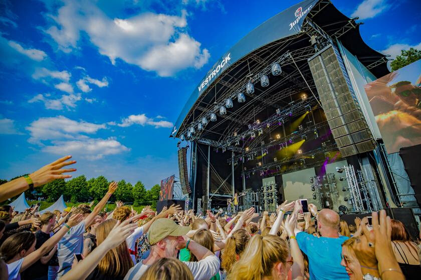 VESTROCK onthult timetable, plattegrond en definitief programma (120+ acts o.a. The Wombats, dEUS, Son Mieux, Nicky Romero, Davina Michelle, Gavin James, shame, Jonna Fraser, S10, Antoon...