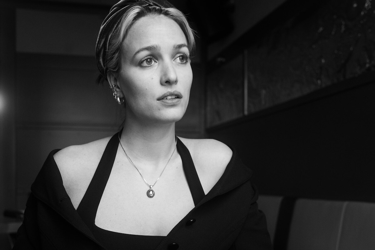 Resa Saffa Park unveils haunting new single 'Love Is a Lonely Feeling'