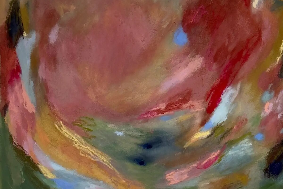 Lizzy McAlpine lanceert The light in the painting