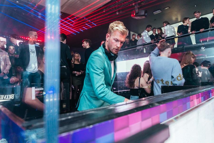 Na zijn Congé Payé herstart dj Ruben Van Gucht zijn Parkies-tournee