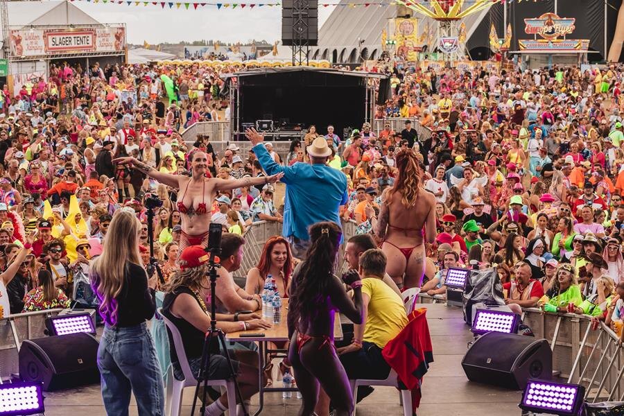 15de editie Kamping Kitsch Club voltreffer met 25.000 feestvierders: