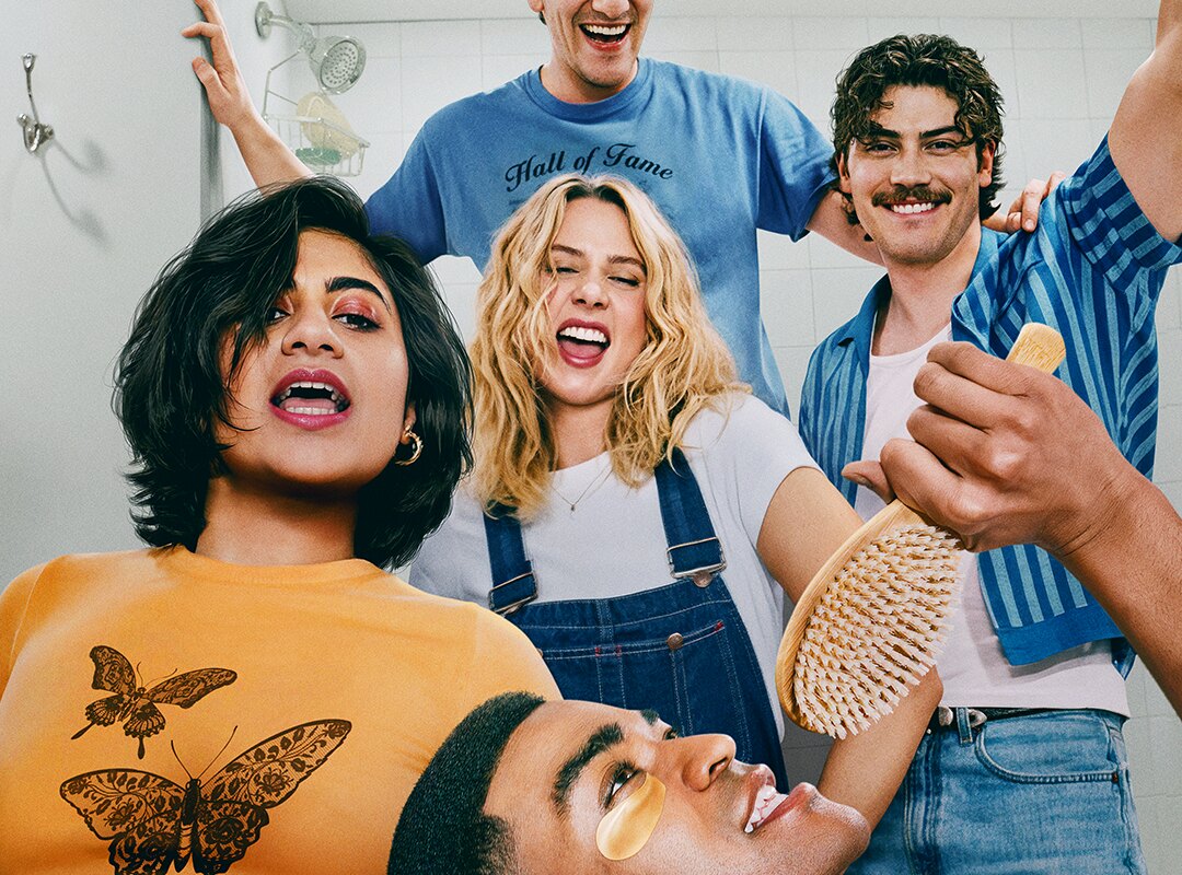 Ontdek de nieuwe trailer en key art voor "Adults" S2, vanaf 28 augustus op Disney+