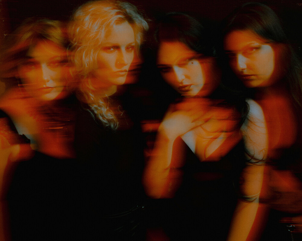 VENUS GRRRLS Release New Single ‘Mother Knows’ – Announce New EP ‘To Die As Lovers May’ out October 16th via Killabop
