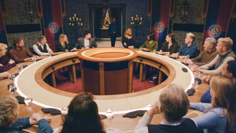 Totale paranoia vanaf eerste seconde en primeur aan De Ronde Tafel
