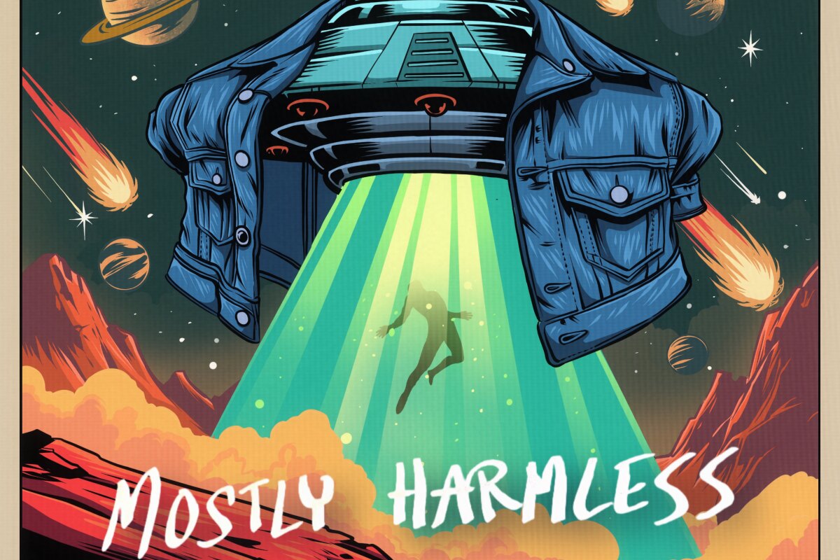Astro Lloyd releases their last single "Mostly Harmless (Feat. Olivia Marthina)", before the new album.