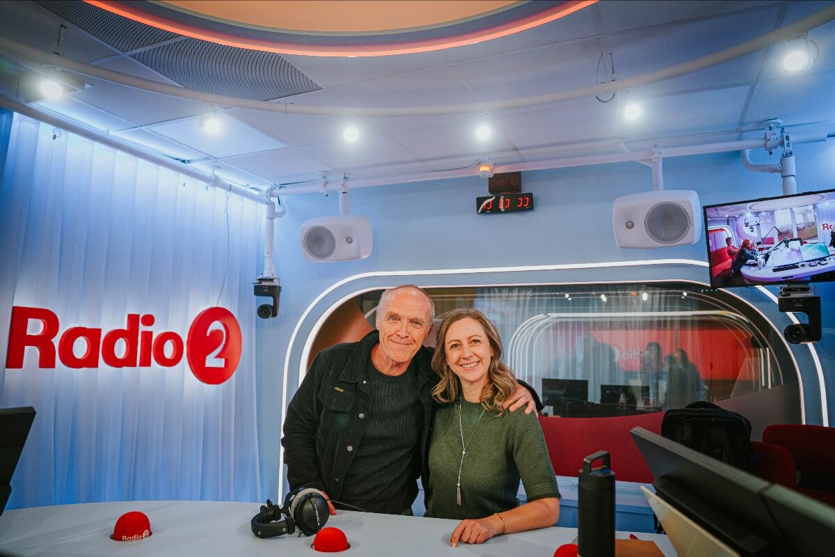 Stef Bos werd 65 jaar. Dat mag gevierd worden, dachten ze bij Radio 2.