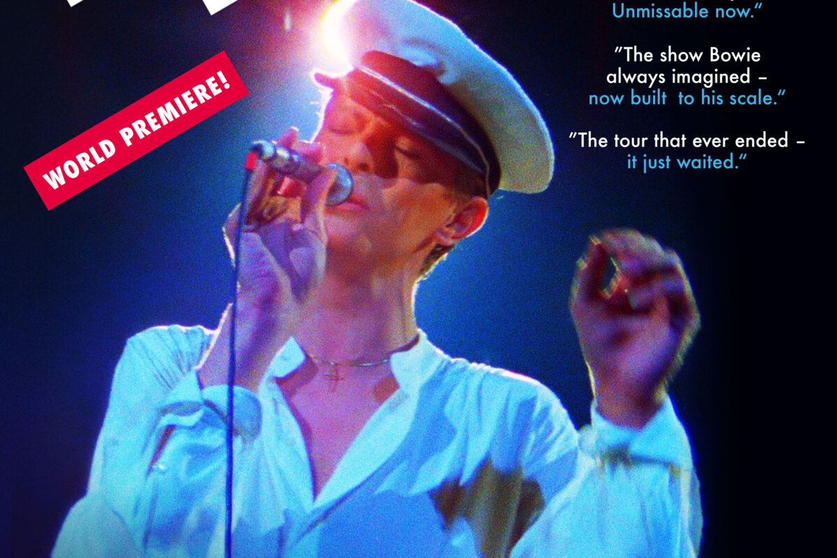 David Bowie returns to arenas in “Stage”