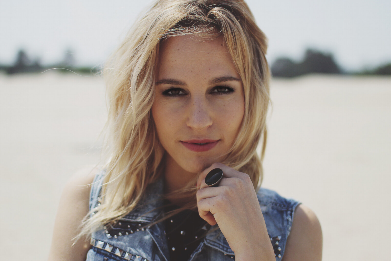 Bloedmooie Krystl pakt uit met ijzersterke nieuwe single ‚I’m In Love’ 