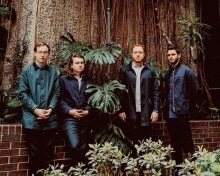 Bombay Bicycle Club komt naar Trix