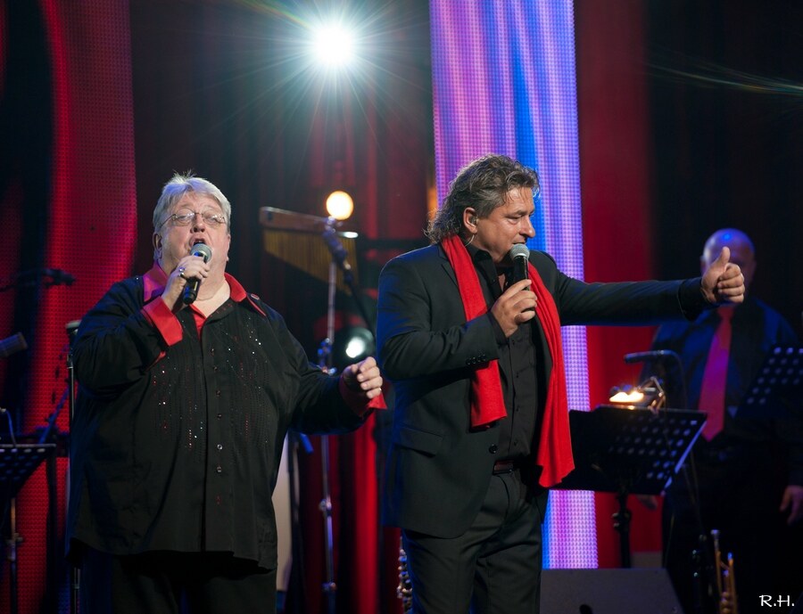 Lotto Arena zwaait 'Caals Zingt Hazes' uit