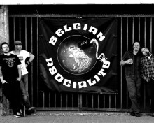 Trix doggystyle verwelkomt Halve Neuro en Diablo Blvd