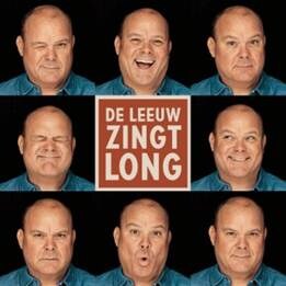 Paul De Leeuw verdiept zich in werk van Robert Long