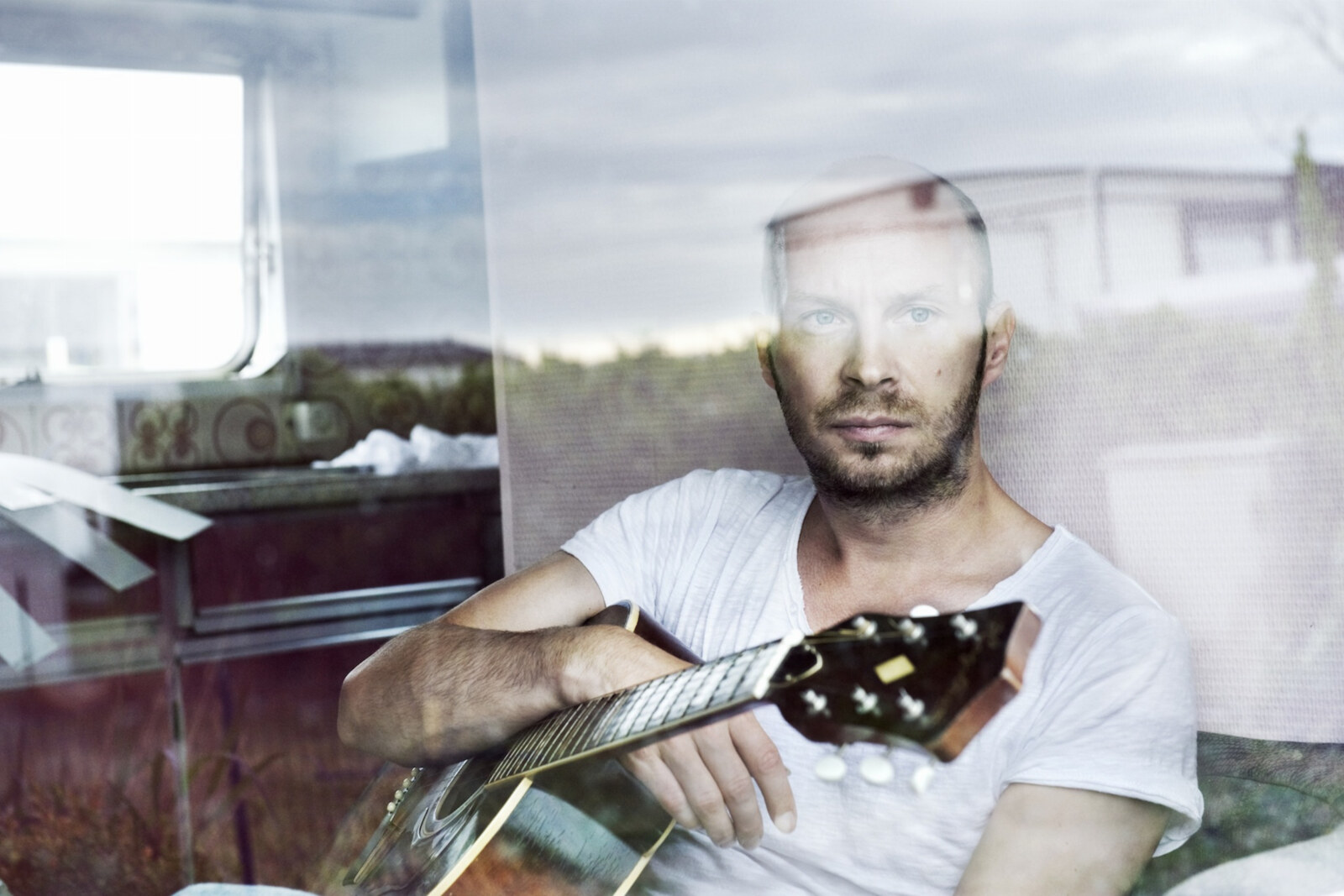 Tom Vanstiphout herneemt tournee en brengt nieuwe single uit!