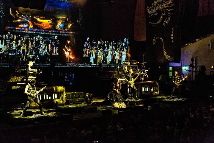 Within Temptation zet de Nederlandse theaters in vuur en vlam!