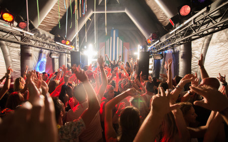 Solar Weekend krijgt met Club Silent 72-uurs tent
