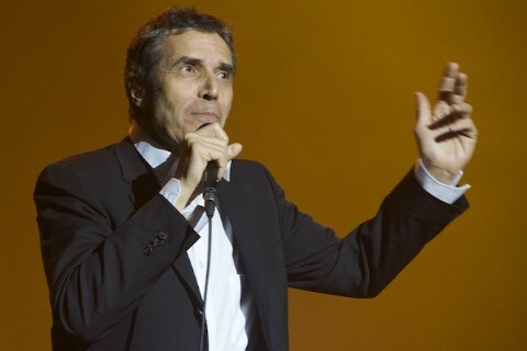  Julien Clerc komt voor een viertal concerten naar Nederland