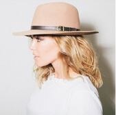 Rachel Platten presents "Fight Song"