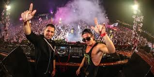 Alter ego Jonas Van Geel roept op tot stemmen voor Dimitri Vegas & Like Mike 