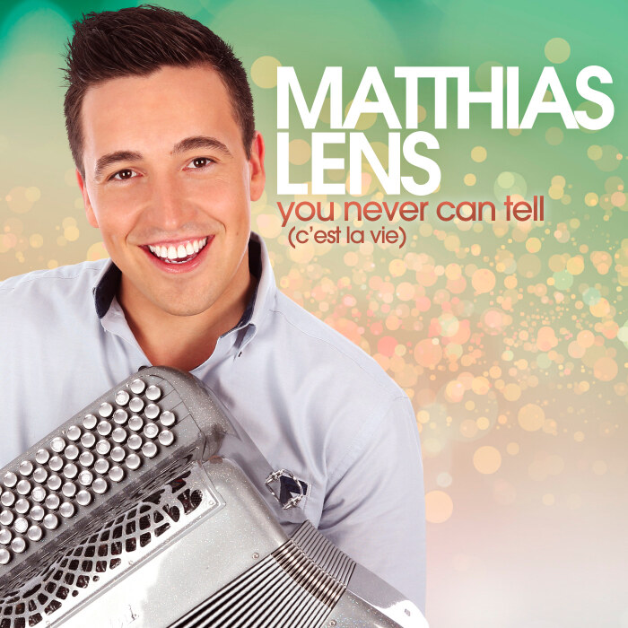 Matthias Lens laat met nieuwe single 'You never can tell (C'est la vie)' de John Travolta in zich los!