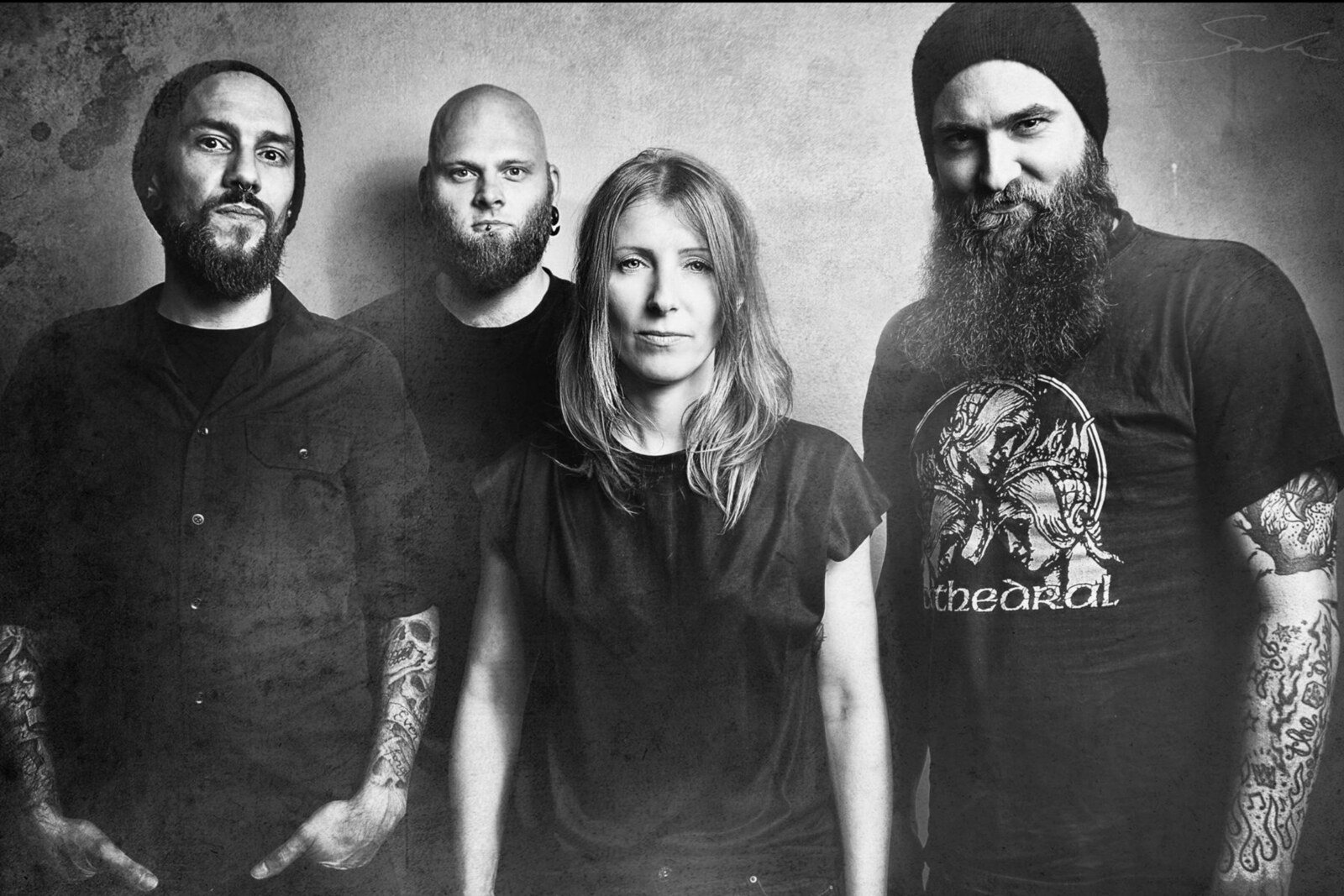 Earth Ship Signs To Napalm Records!