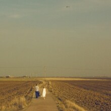 On Dead Waves releases "Blackbird"
