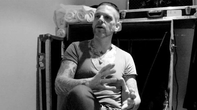 Ricky Warwick discusses why he recorded two separate albums
