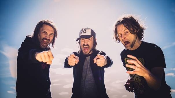 Truckfighters sign deal with Century Media Records 