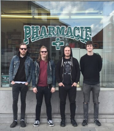 Apoligies, I have none releases new album Pharmacie 