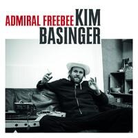 Admiral Freebee stelt voor "Kim Basinger"