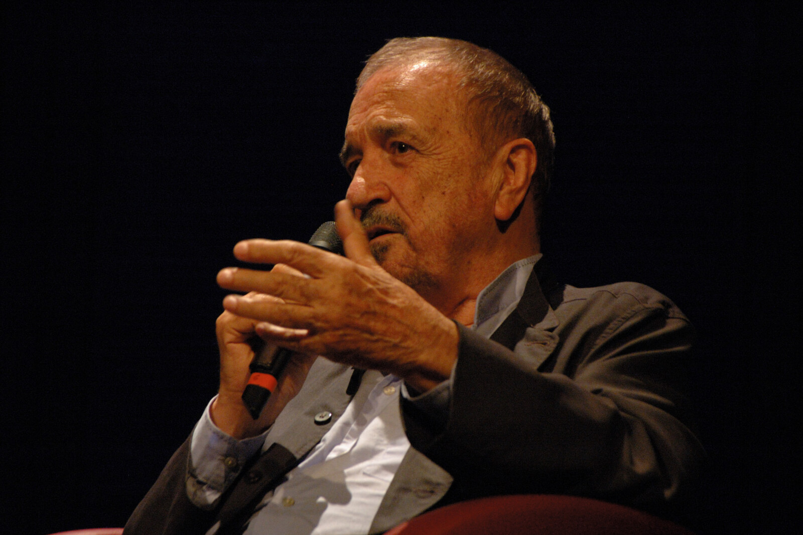 EFA eert Jean-Claude Carrière