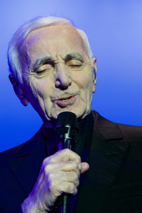 Charles Aznavour: “Hier encore, j’avais quatre-vingt douce ans …”
