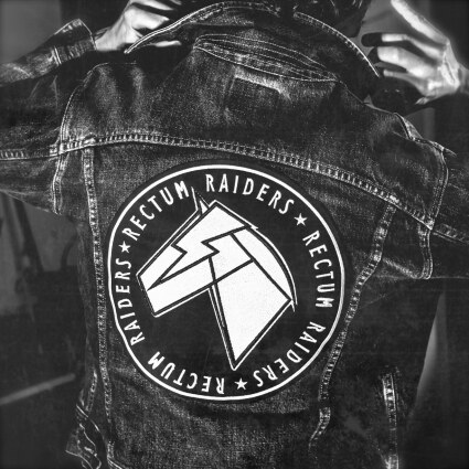 Rectum Raiders stelt album "Rectum Raiders" voor