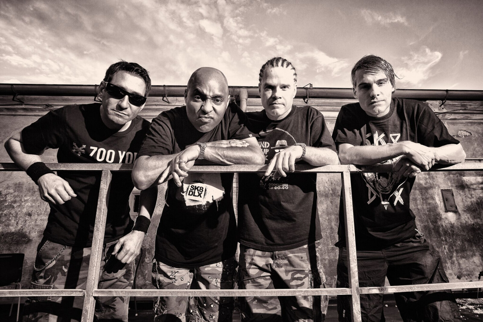 Jaren ’90 legende Dog Eat Dog naar Rotterdam