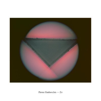 Pieter Embrechts lanceert nieuwe single ‘Ze’!