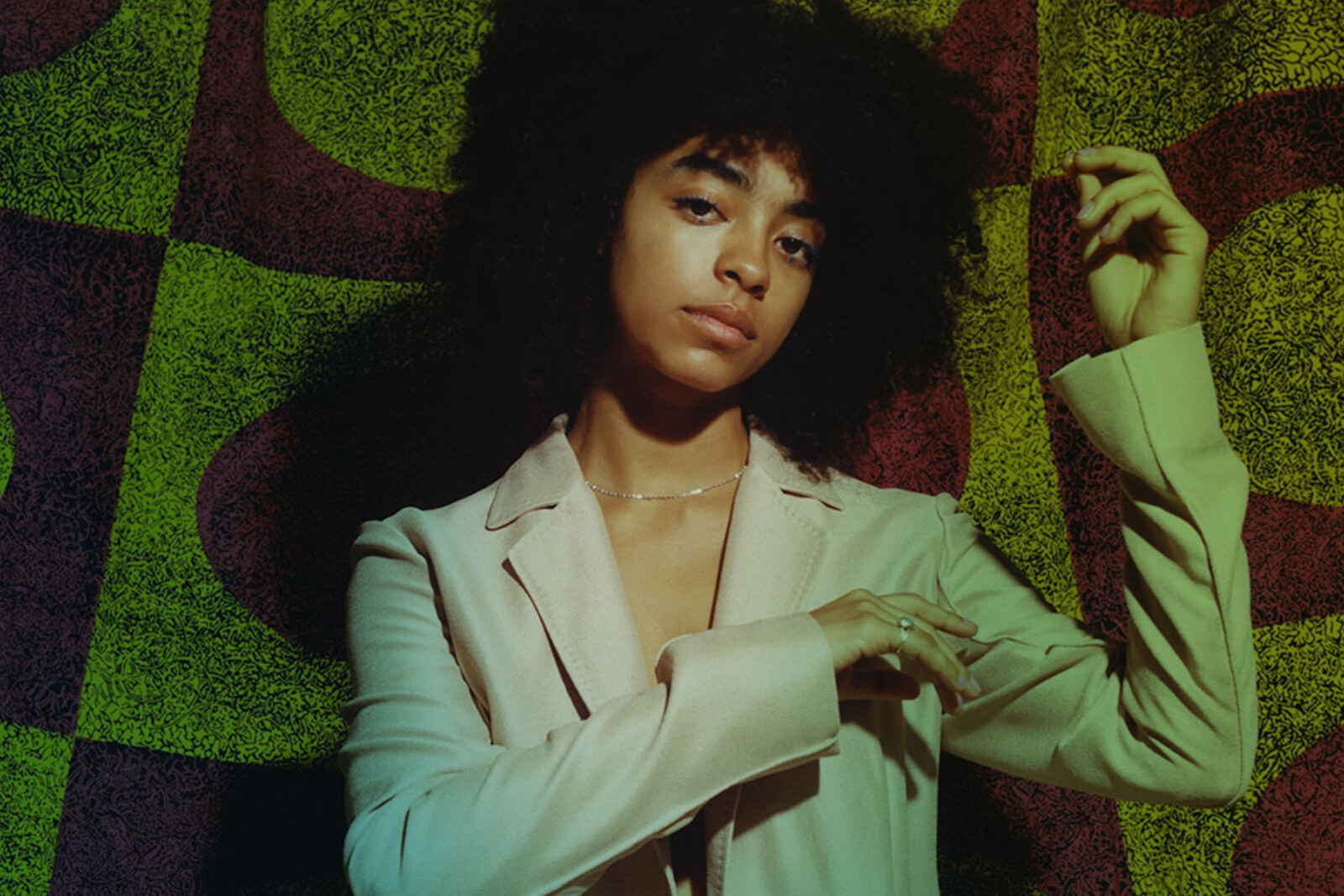 Kelsey Lu maakt affiche Cactusfestival volledig