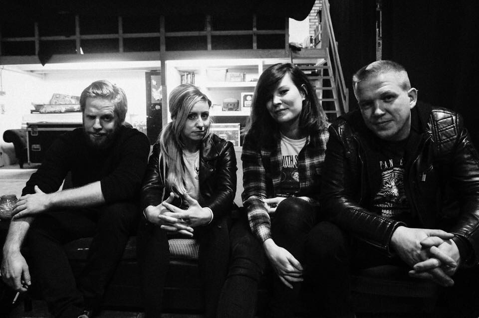 March dropt video voor 'Such A Drag'