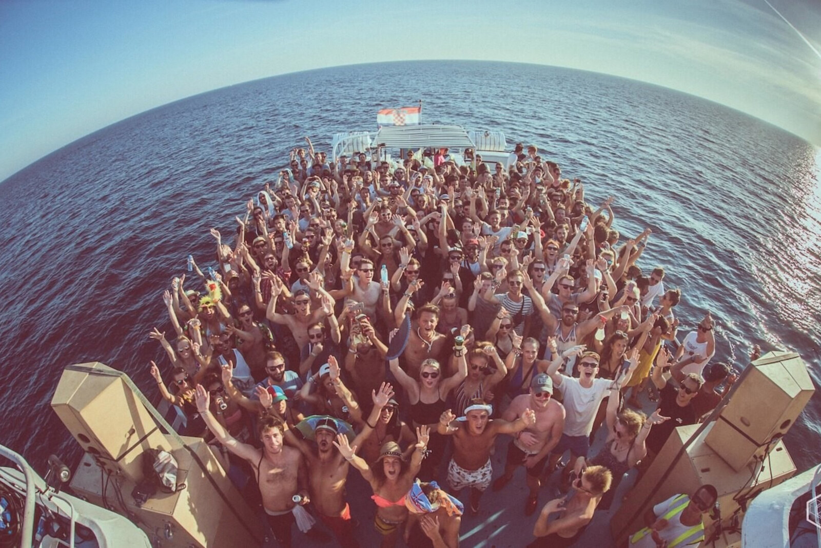 Dimensions announce radio programme with Worldwide FM and Balamii