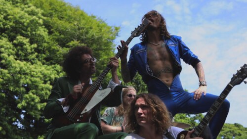 The Darkness unveil hilarious video for 'All The Pretty Girls'