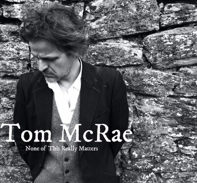 Tom McRae launches new single "None of this really matters"