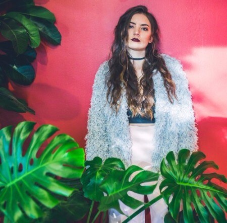 Sampson releases debut single 'Shake The Fire'