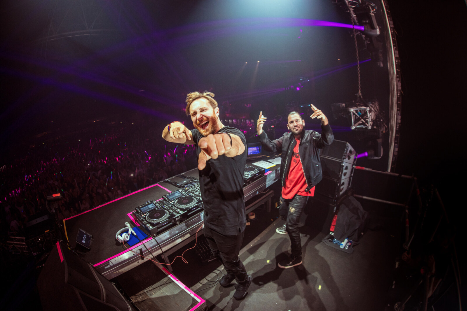 Dimitri Vegas verrast David Guetta in Ethias Arena