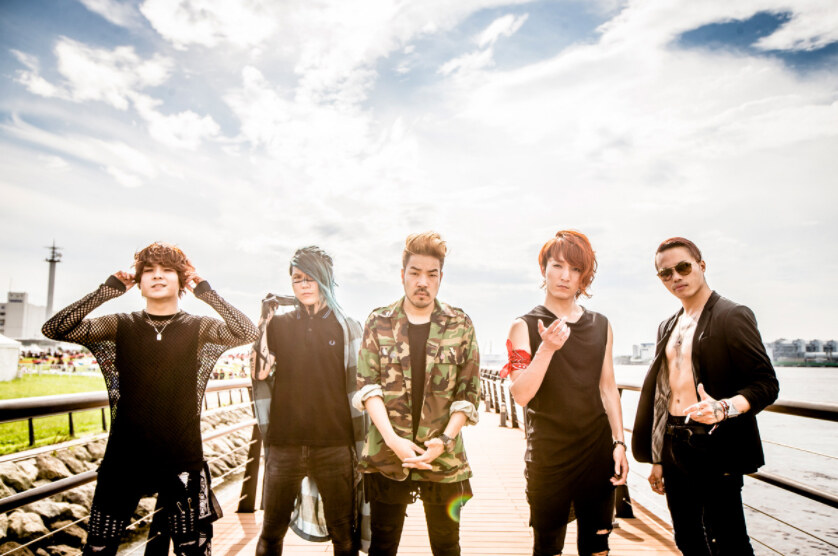 Crossfaith release new video for "Rockstar steady"