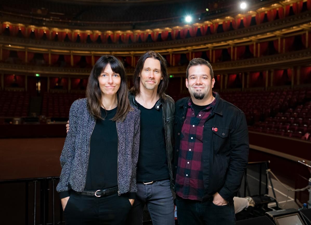 Myles Kennedy signs with Napalm Records!