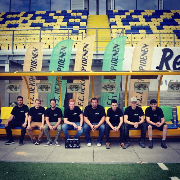 F.C. De Kampioenen en Balthazar Boma doen voor al hun grootformaatprints een beroep op een Oost-Vlaamse KMO