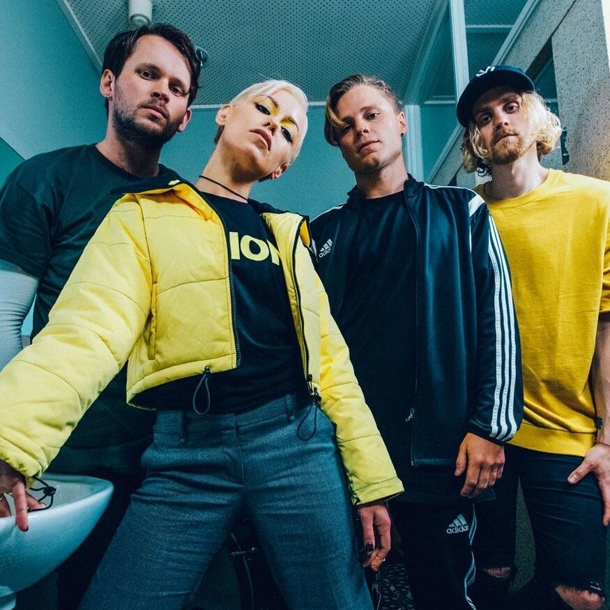 Tonight Alive release new song Crack my heart