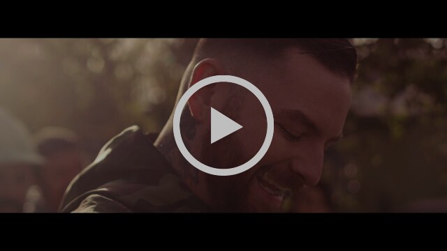 Senses Fail premieres new song & video "Gold Jacket, Green jacket"