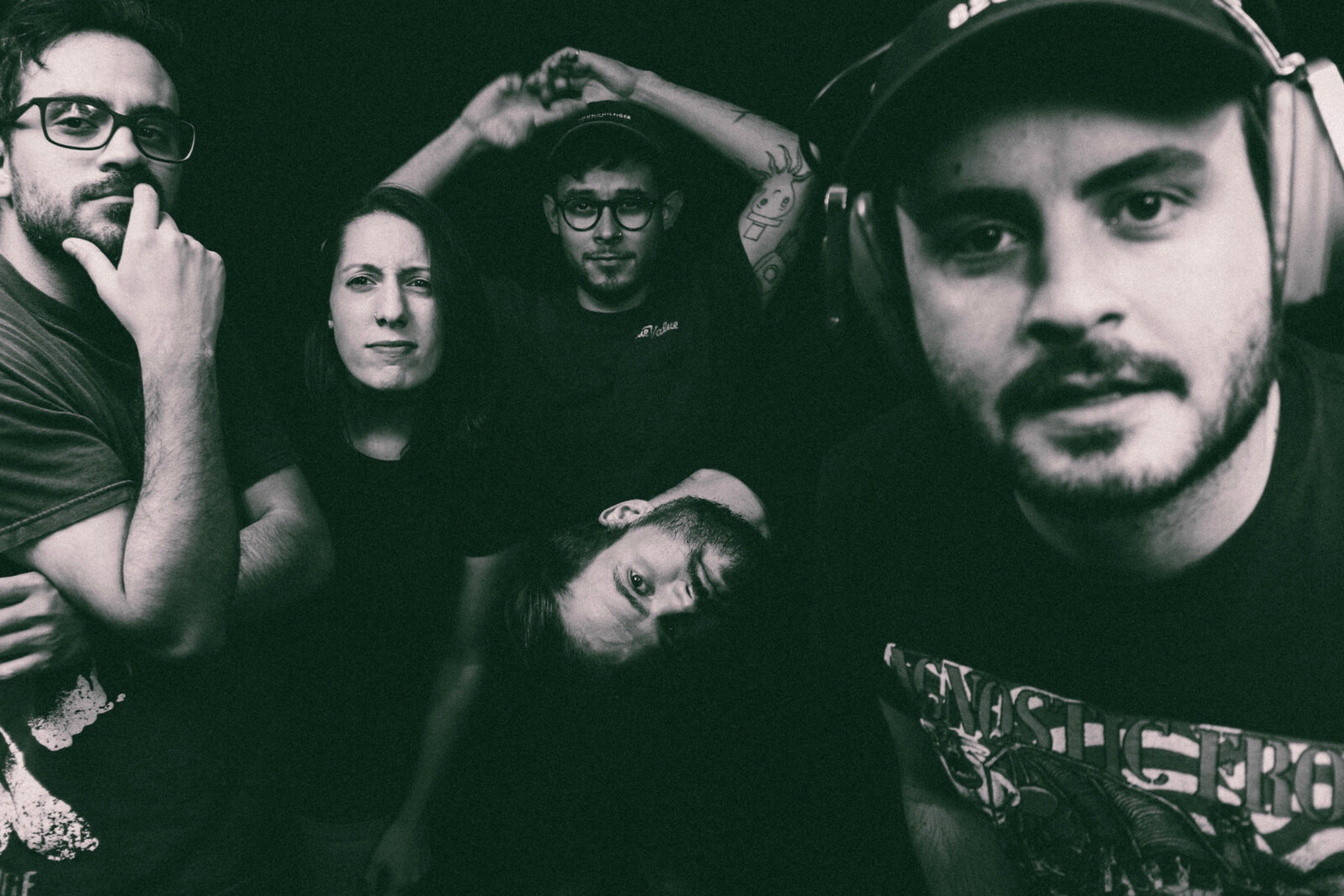 Can’t Swim shared a brand new single, called “In Between”