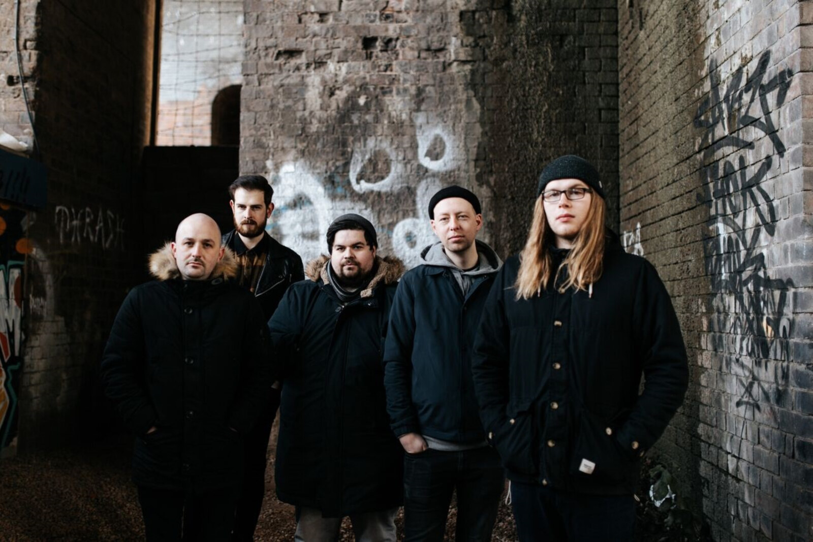 Dearist Reveal 'Drowning' Video & Album Preorders