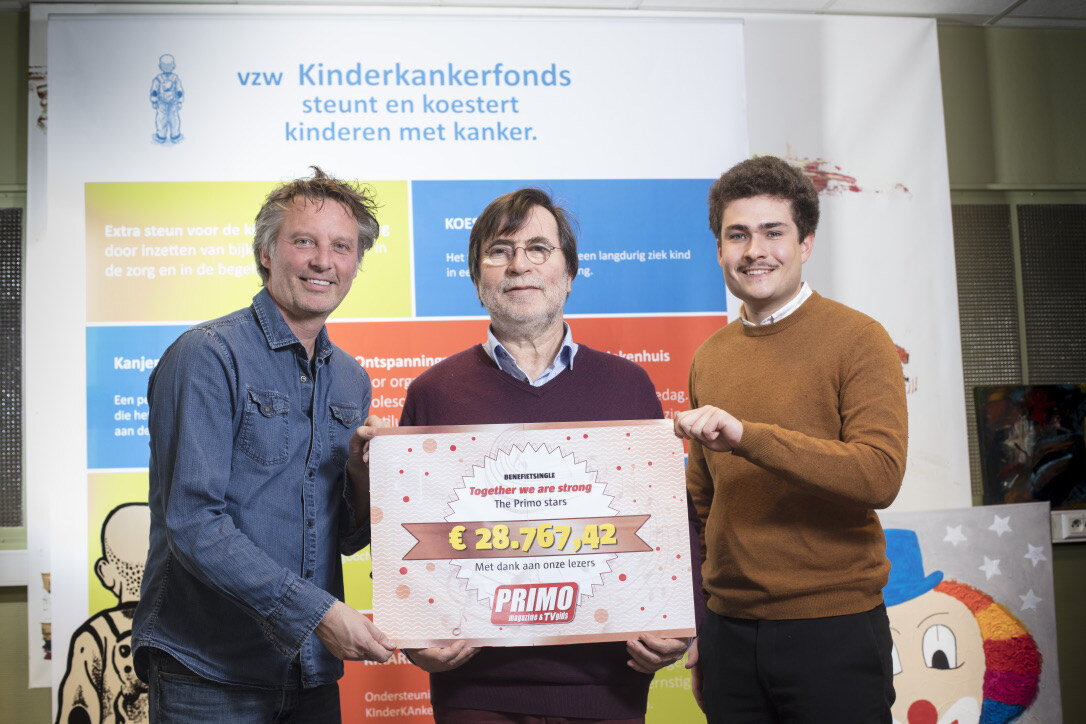 Primo Stars schenken 28.767 euro aan het Kinderkankerfonds.