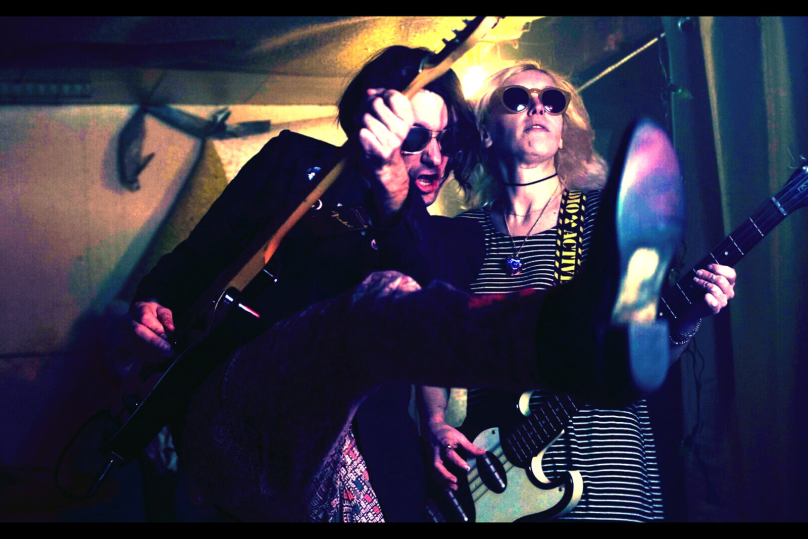Left Right To One releases videoclip